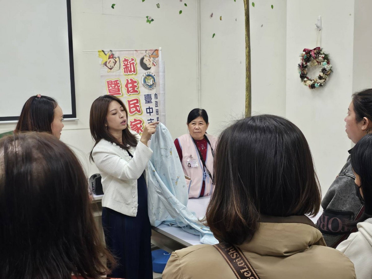 療癒系整理師黃美琇分享「一次到位、分類清楚、回家有位」的原則。