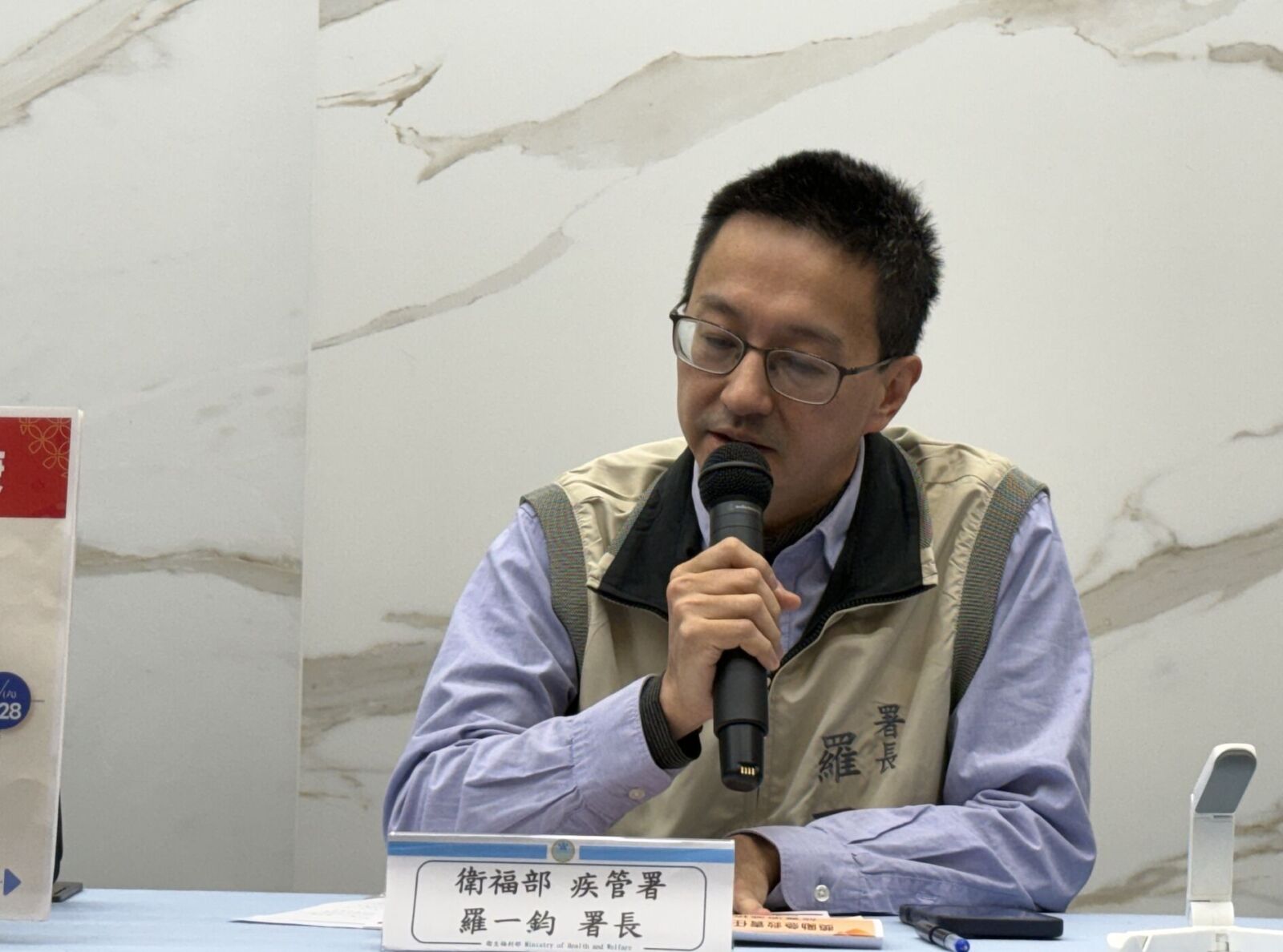 春節急診壅塞重演? 流感升溫!羅一鈞:放假前恐現13萬人就醫 222 春節急診壅塞重演? 流感升溫!羅一鈞:放假前恐現13萬人就醫 221