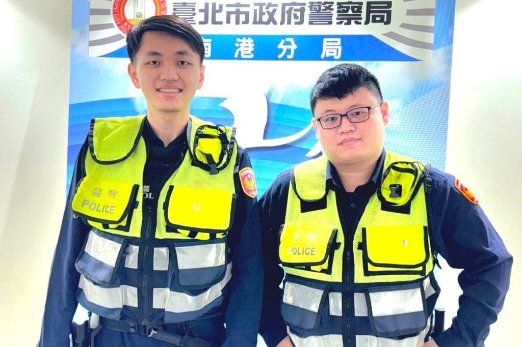 老婦 心臟快停了 南港警化身救護車 鳴笛6分鐘搶救送醫 38 MEITU 20260116 170107532