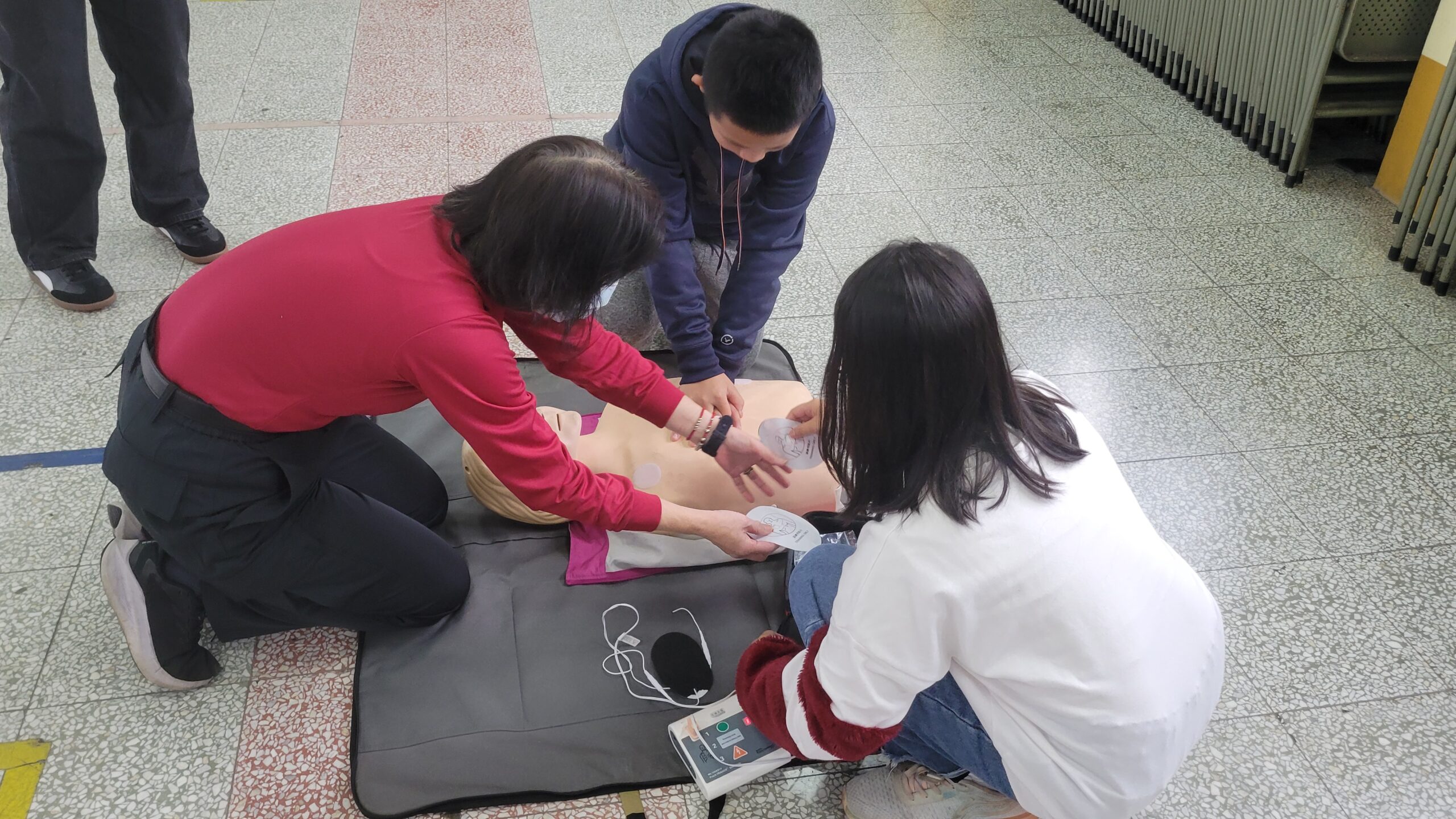 茄苳分隊傳授急救技能 逼真情境引學童驚呼 1436557 0 scaled