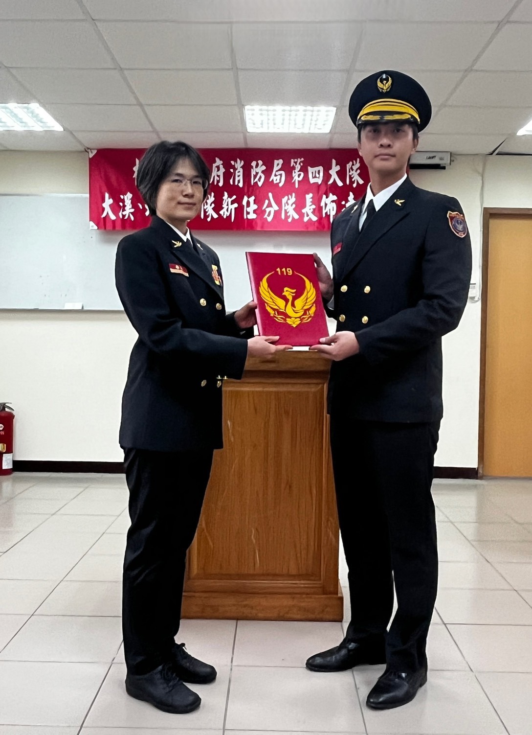 龍潭首位女分隊長!桃消第四大隊3幹部聯合佈達 覃靖婷接掌高平分隊 S 22331741 0