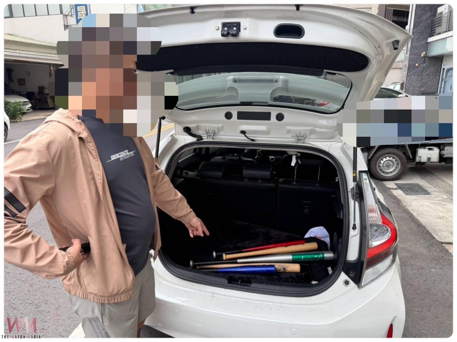 惡煞尋仇打砸神壇 嘉市警拘提10嫌到案 - https://www.watchmedia01.com