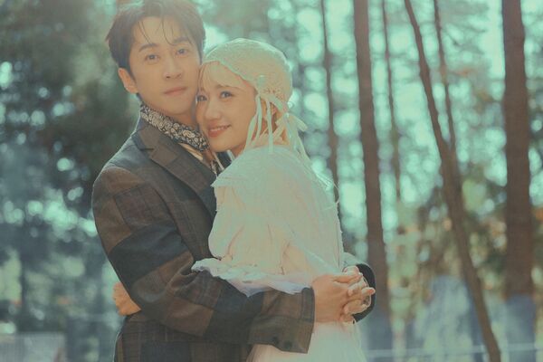 陳漢典與Lulu新一波婚紗照。(圖/天地合娛樂)