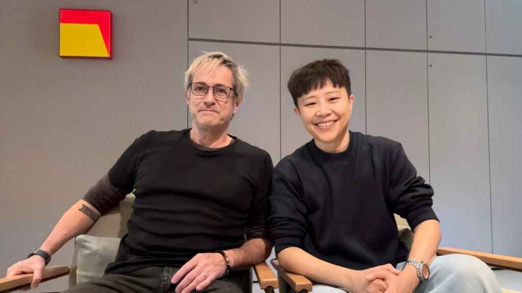 Taiwan Edge 主持人馬克・奧普利格 Marcel Oppliger 與 Inside Taiwan AI Podcast 共同創辦人 Kimmy Chen 合作西班牙語版半導體產業 AI Podcast。(圖/主辦單位提供)