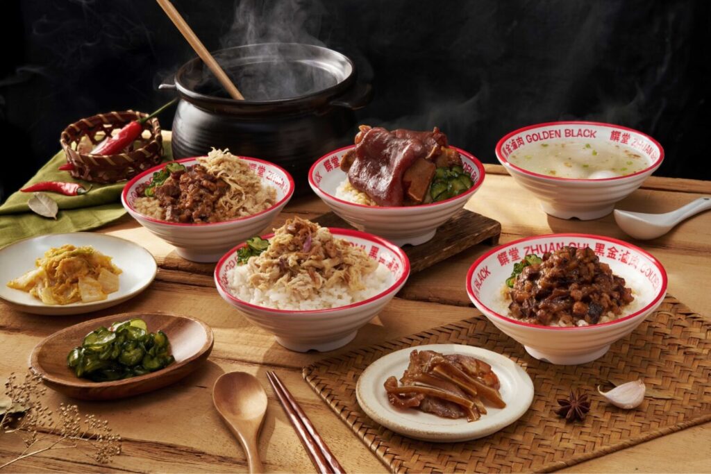 饌堂雙連店讓台灣小吃的特色名揚海外。(圖/饌堂黑金滷肉飯雙連店提供)