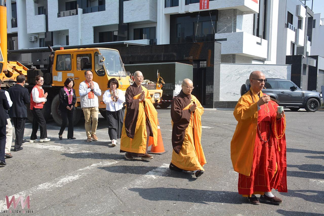 弘揚佛法新地標　靈鷲山嘉義講堂上梁 - https://www.watchmedia01.com