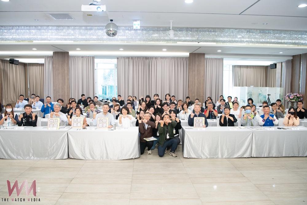 嘉義市推「民族國小西側二期公辦都市更新招商案」,黃敏惠市長歡迎各界踴躍參與投資,共築市中心新亮點。(圖/嘉義市政府提供)