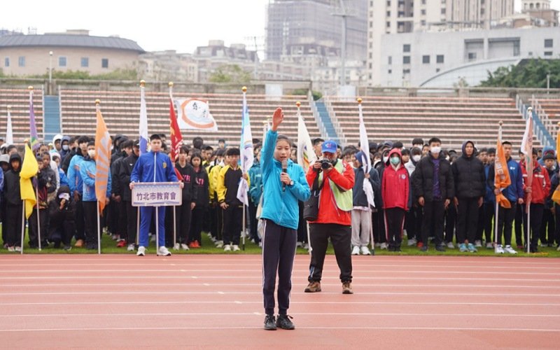 新竹縣全縣中小學運動會開幕 逾2,200名學子競逐田徑榮耀