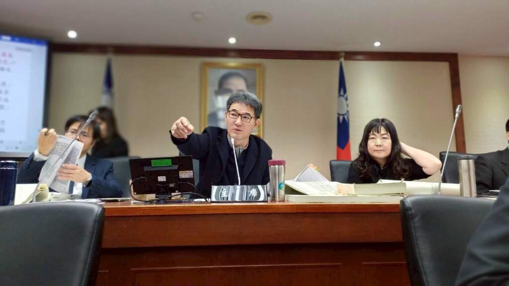 ▲立法院委員會處理彈劾案,衛環仍加開委員會處理身權法。