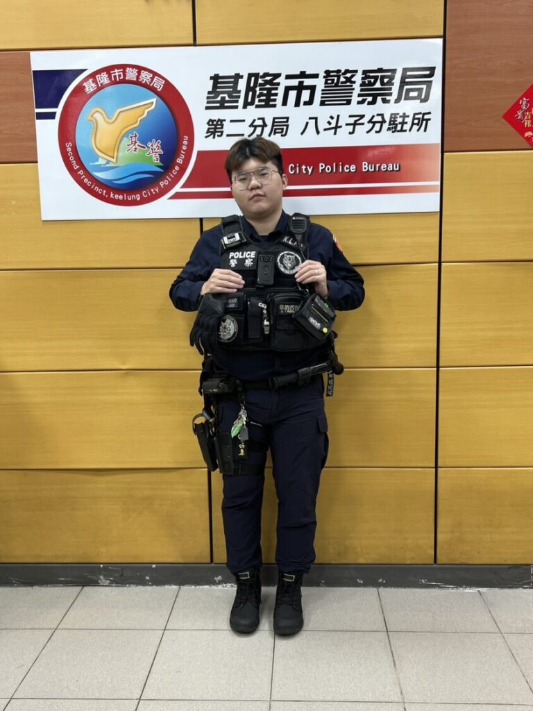 第二分局八斗子分駐所警員胡品宏。(圖/記者薛秀蓮 翻攝)