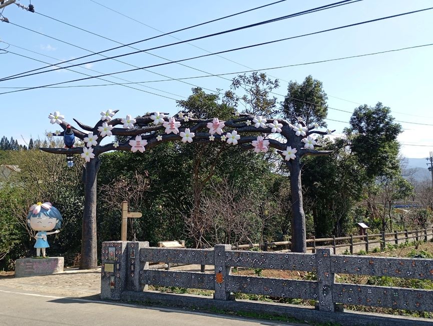 探訪石門百年梯田與三芝三生步道 北海岸冬遊首選 39 《圖說》三芝三和社區三生步道,提供令人心曠神怡的健行體驗。〈農業局提供〉