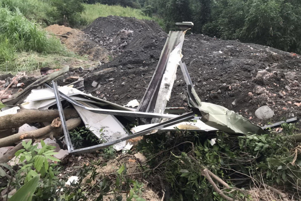 濫倒營建廢棄物達40個足球場 南檢起訴102人27家公司 216 濫倒營建廢棄物達40個足球場 南檢起訴102人27家公司 215