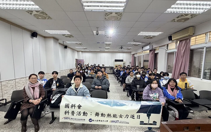 ▲「再生能源認識-太陽能發電科學營」合照。