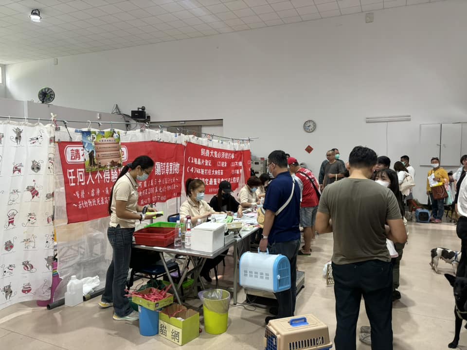 ▲為了毛孩的健康最好都要結紮,上圖為動保處辦理犬貓絕育活動情形。