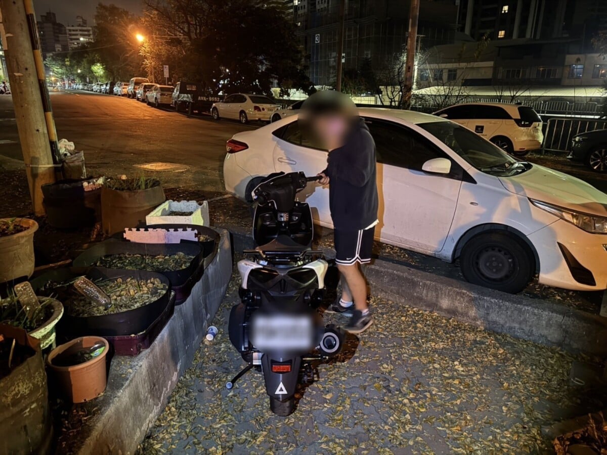 ▲日前臺中警方一日接連處理兩起烏龍失車案,靠著經驗迅速解謎。