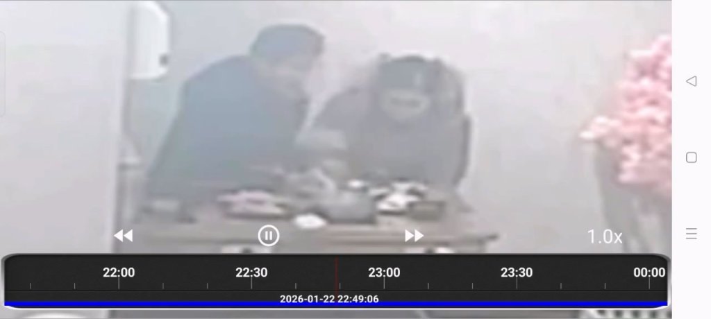 影/火鍋店遇奧客!快吃完「衛生紙丟鍋裡」要求換一鍋 業者調監視器氣炸報警