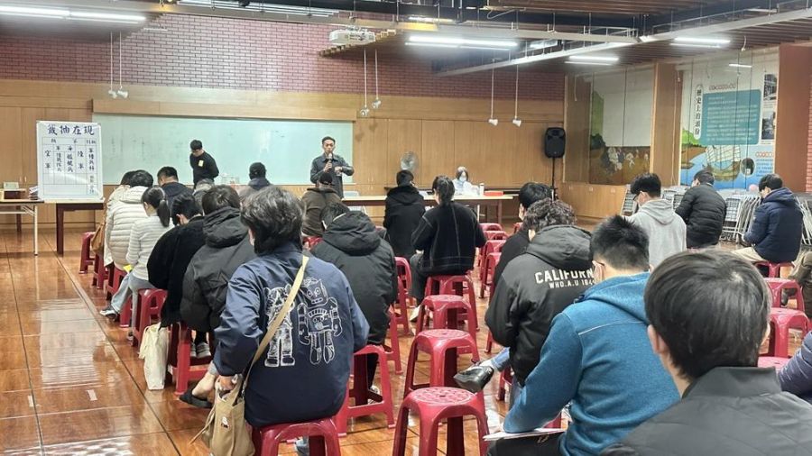 苗栗縣辦理役男入營抽籤作業 苗栗軍服站到場服務