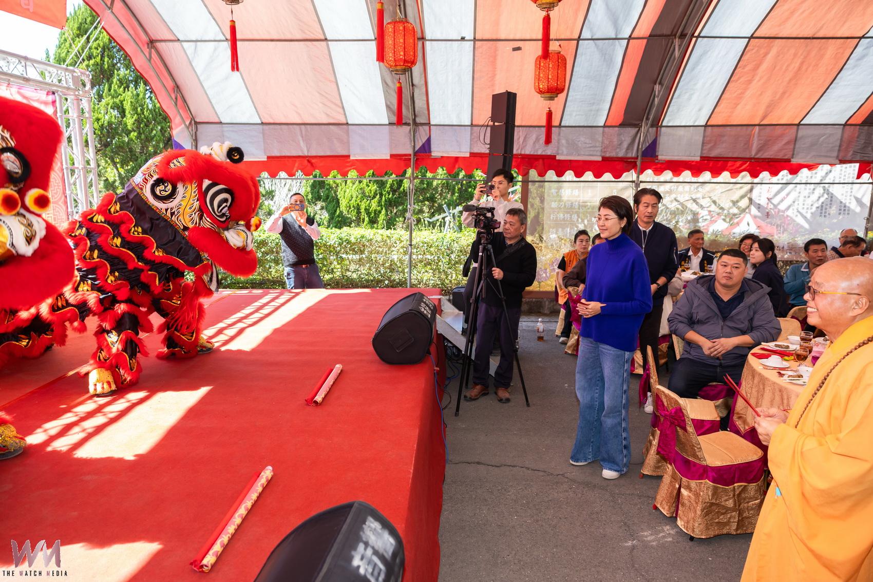 清德寺歲末聯歡　祥獅獻瑞春聯墨寶傳祝福 - https://www.watchmedia01.com