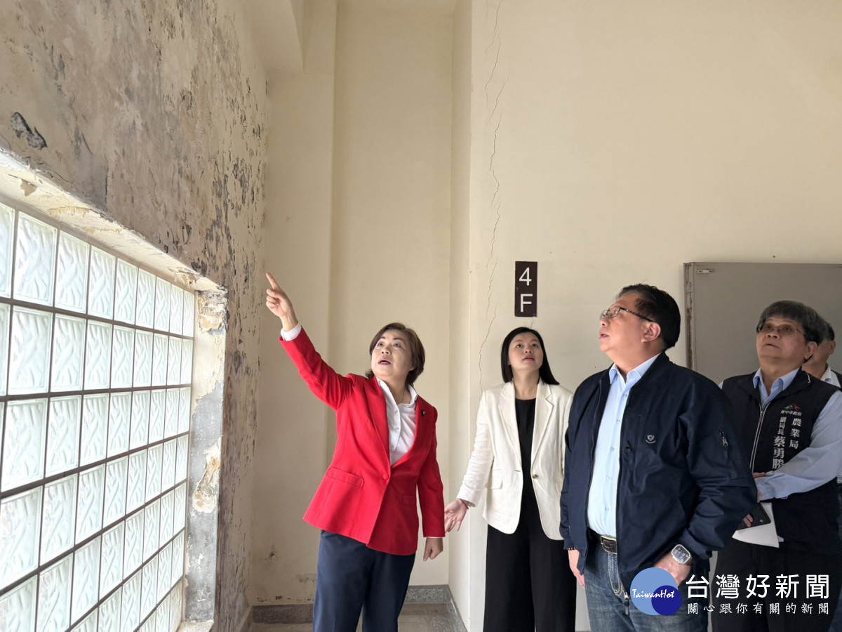 立法院經濟委員會赴台中考察梧棲農會文化產業大樓整修改善工程。