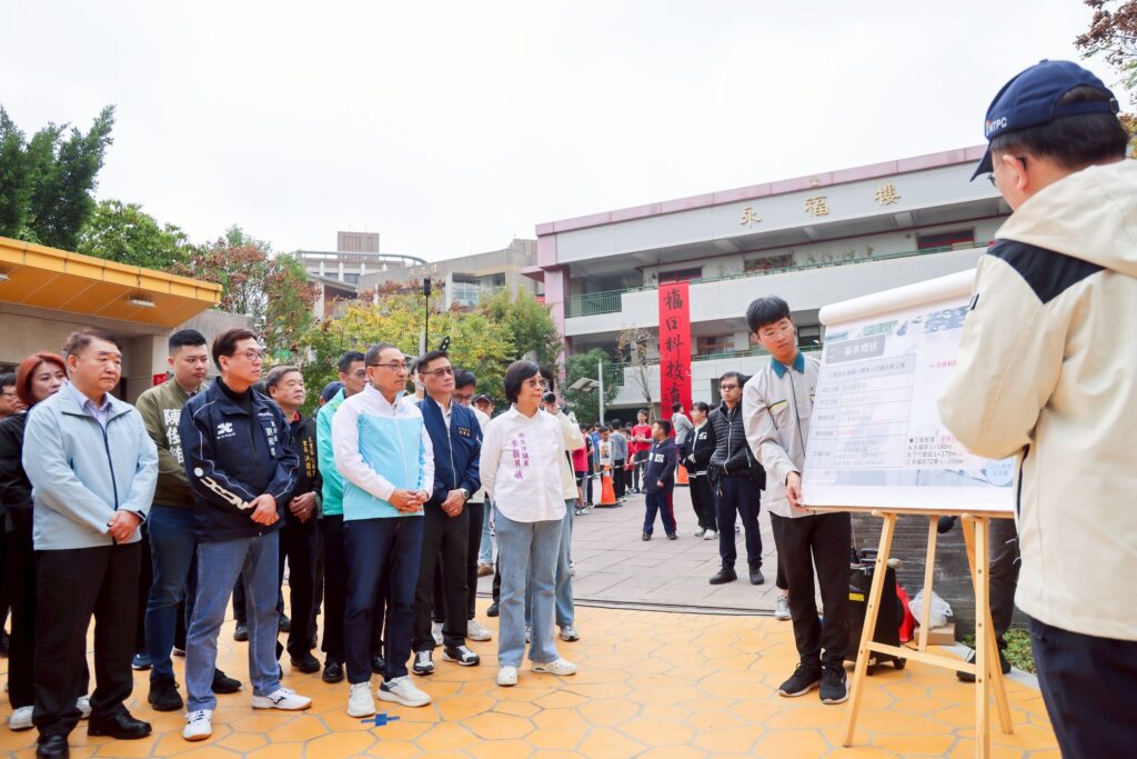 永福國小人行環境再升級 侯友宜:新北通學廊道今年邁向100所 52 %E6%96%B0%E5%8C%97%E5%B8%82%E3%80%8C%E9%80%9A%E5%AD%B8%E5%BB%8A%E9%81%93%E5%AE%89%E5%85%A8%E6%94%B9%E5%96%84%E8%A8%88%E7%95%AB%E3%80%8D%E5%B7%B2%E5%AE%8C%E6%88%9097%E6%89%80%E5%AD%B8%E6%A0%A1%EF%BC%8C%E9%A0%90%E8%A8%88%E4%BB%8A%E5%B9%B4%E5%B0%87%E8%83%BD%E9%81%94%E6%A8%99100%E6%89%80