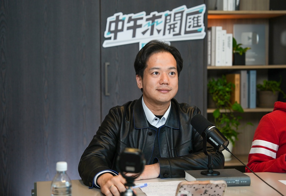 中午來開匯/快速度過性騷風波 邱臣遠透露:最多時間安撫家人母親 240 248260126a05