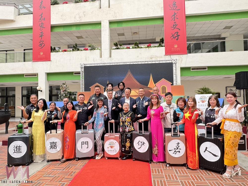 2026台灣燈會特別將全縣新住民累積的成果及生命軌跡轉化為藝術體驗,納入規劃為「新住民燈區」,翁章梁縣長親自主持以「進嘉門・伊嘉人」為題的宣傳記者會。(圖/記者陳惲朋攝)