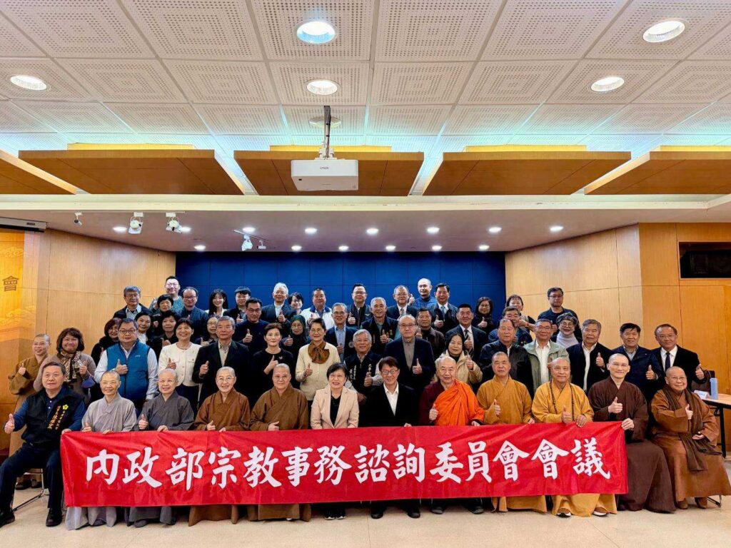 劉世芳:宗教界對宗教基本法共識不高 需尋求社會意見 64 %E5%85%A7%E6%94%BF%E9%83%A813%E5%B1%86%E5%AE%97%E6%95%99%E4%BA%8B%E5%8B%99%E8%AB%AE%E8%A9%A2%E5%A7%94%E5%93%A1%E6%9C%83%E7%AC%AC1%E6%AC%A1%E6%9C%83%E8%AD%B0%E5%A4%A7%E5%90%88%E7%85%A7