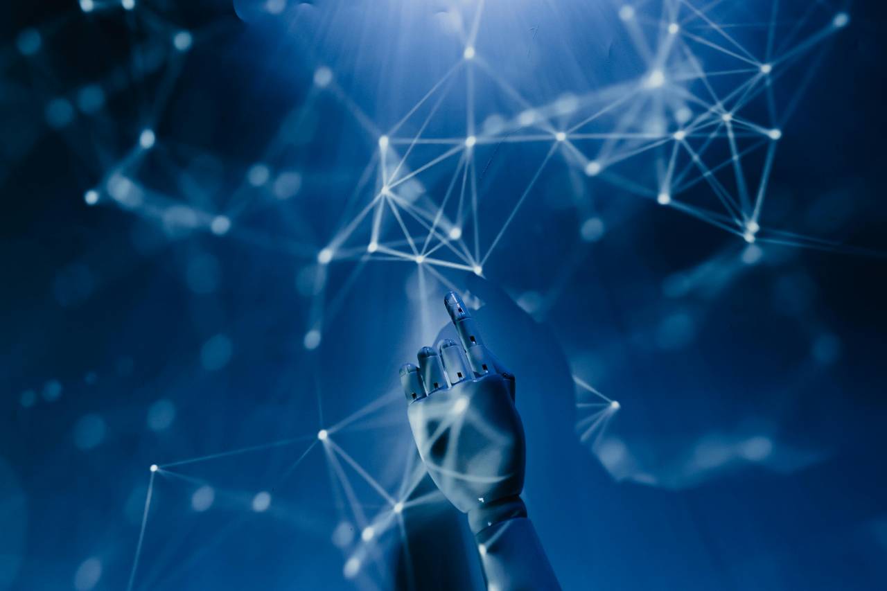 AI 藝術是藝術嗎？　其實是在問：我們到底還在不在乎「人」的價值？