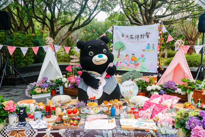 「台北花伴野餐」融合花園城市理念與永續精神,邀您共創浪漫春日回憶。(圖為2024台北花伴野餐資料照)。 圖:臺北市觀光傳播局/提供