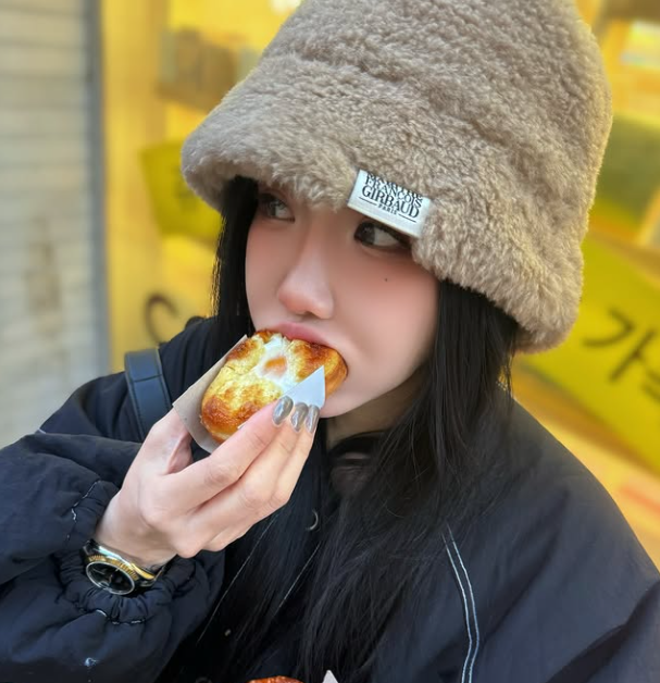許允樂出席婚宴卻被酸整過頭。(圖/翻攝許允樂IG)