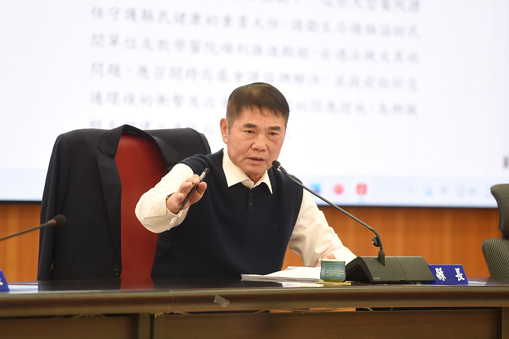 苗栗露營區涉違法開闢 鍾東錦祭鐵腕裁罰並移送檢方 212 苗栗露營區涉違法開闢 鍾東錦祭鐵腕裁罰並移送檢方 211