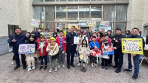 鼻頭國小師生蒞臨瑞芳分局 感恩警察守護治安交通 用行動說謝謝 47 MEITU 20260129 173419310 300x169 1