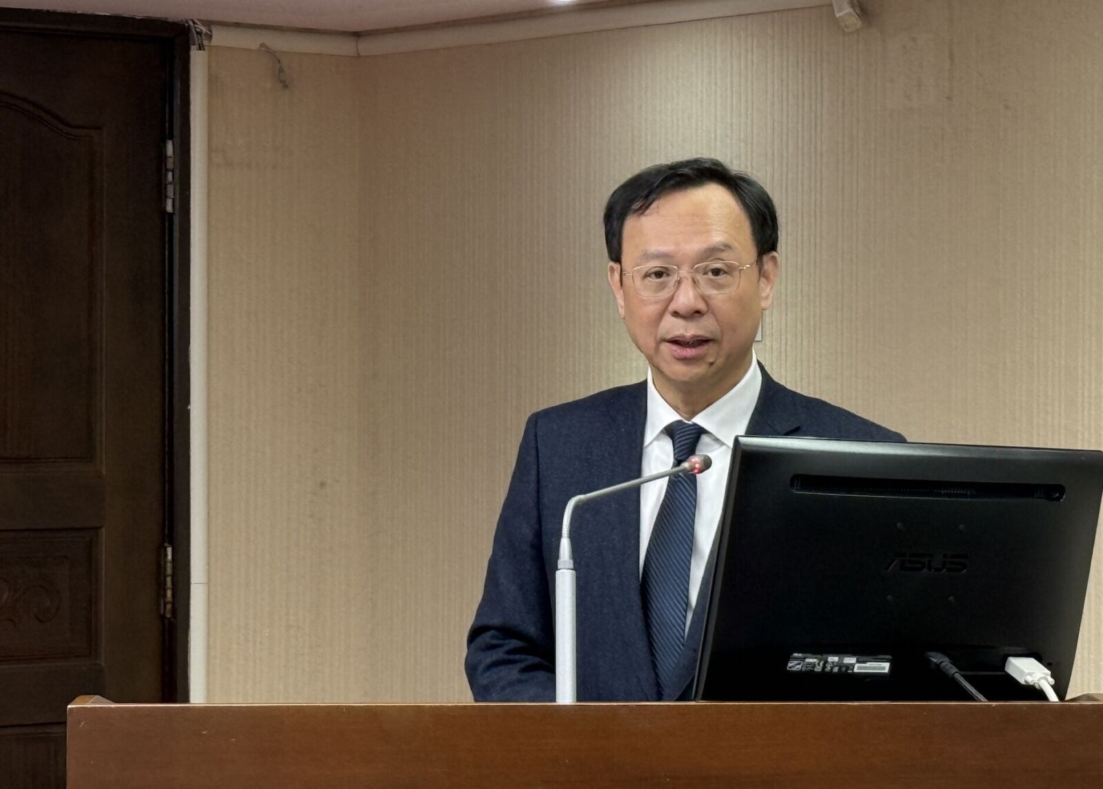 健保灑16億防急診壅塞 春節最新開診率曝光!醫院7成、診所僅1成 234 健保灑16億防急診壅塞 春節最新開診率曝光!醫院7成、診所僅1成 233