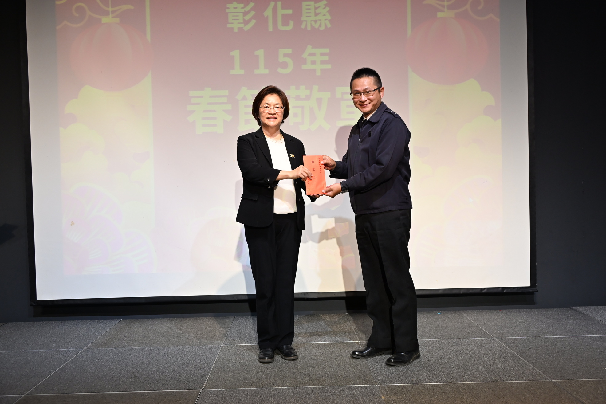 春節敬軍　王惠美致贈30萬加菜金感謝國軍守護家園 - https://www.watchmedia01.com