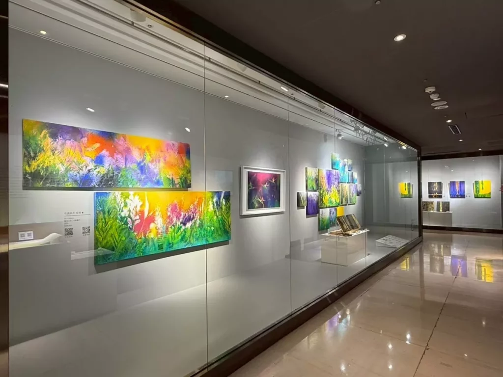 藝術家陳正隆「春光竹影 當代水墨創作」展覽中友百貨時尚藝廊。（圖/藝術家陳正隆提供）（圖/藝術家陳正隆提供）
