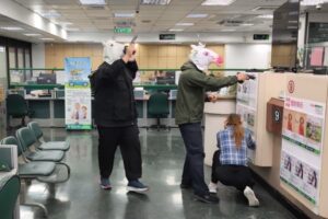 馬年大盜 馬腳 露餡 中正第一分局以第一視角防搶演練震撼登場 58 MEITU 20260131 102322239 300x200 1