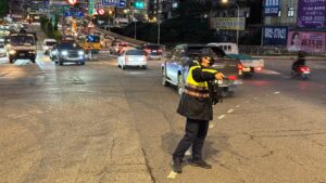 科技輔助 過年不怕塞 土城警開啟 上帝視角 疏導交通 路口不禮讓當心挨罰 54 MEITU 20260202 112714001 300x169 1