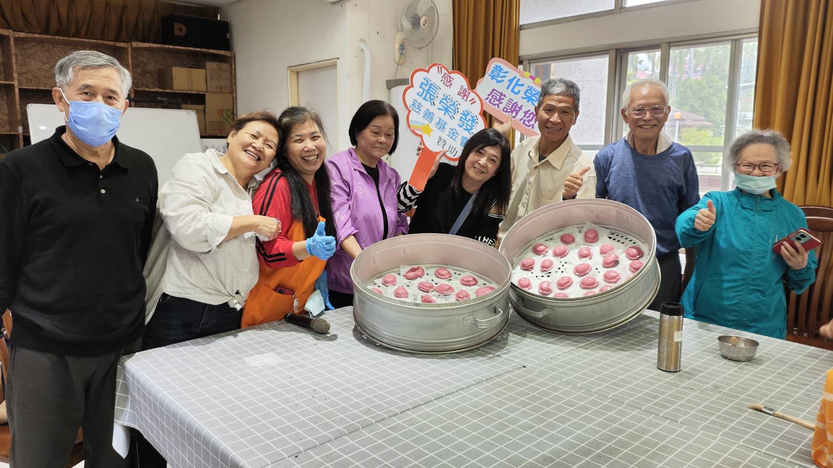 (有影片)/年還沒到先有年味!彰化榮家長輩動手做紅龜粿迎新春 - https://www.watchmedia01.com