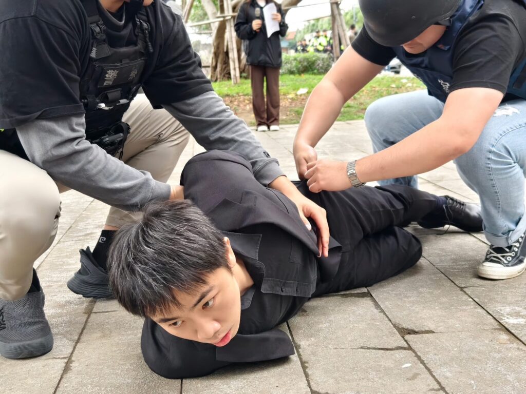 應對春節期間防搶演練及防詐宣導活動 三重警防搶演練超逼真 23 a2 1024x768 1