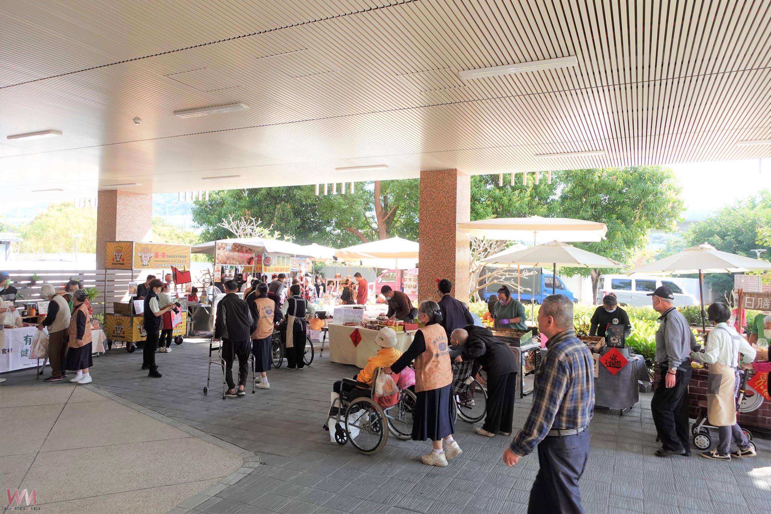 喜迎春節 台中市立仁愛長照機構辦年貨大街 懷舊年味湧心頭 - https://www.watchmedia01.com
