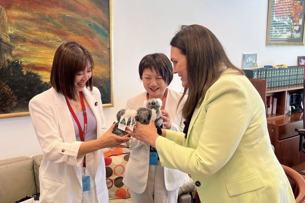 范雲訪IPAC澳洲共同主席 借鏡《外國影響力透明化法案》等制度 221 照片來源:范雲國會辦公室