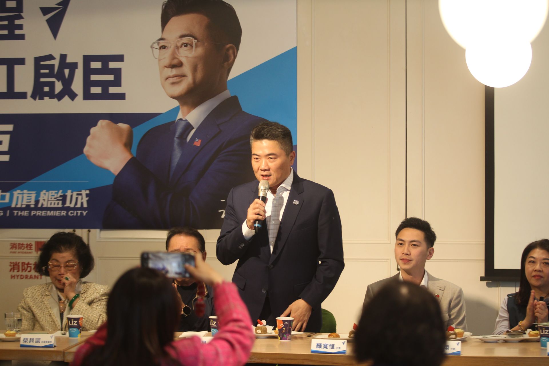 廖了以整合紅黑派挺江啟臣 胡志強:支持他是「100年承諾」台中不能輸