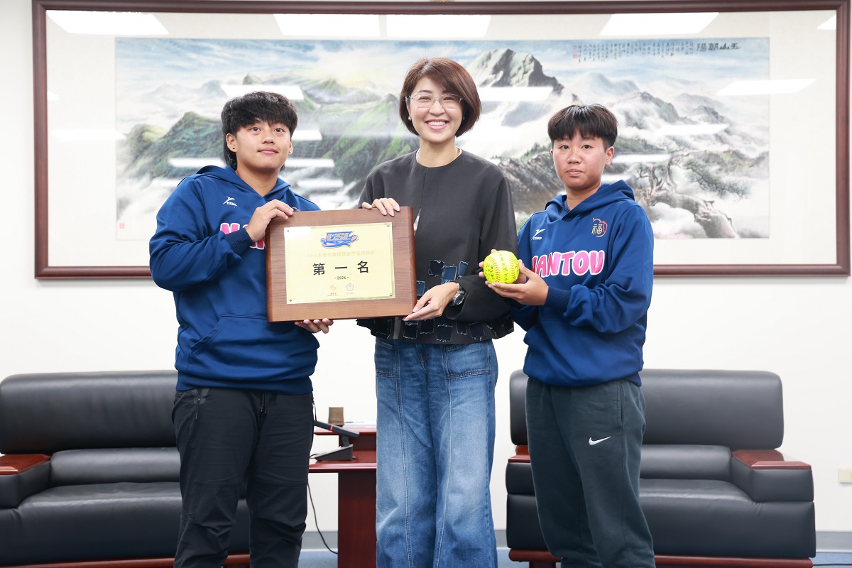 南投之光!暨大女壘締造六連霸 許淑華盼10月亞洲盃冠軍留南投 - https://www.watchmedia01.com