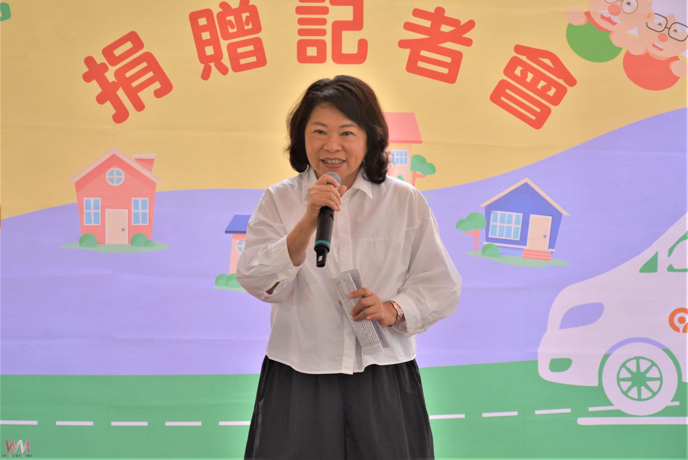 林文村以愛傳家　捐贈長照交通車回饋社會 - https://www.watchmedia01.com