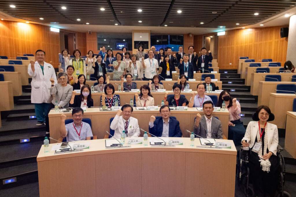 ▲全國衛政及社政首長參訪秀傳,微創醫療實力驚豔全場。(圖/秀傳醫院提供)