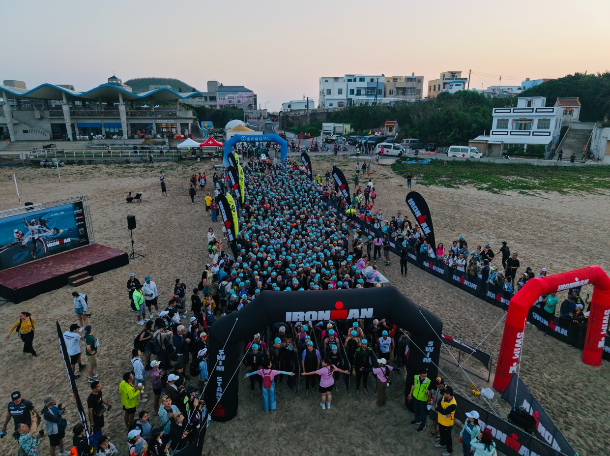 2026 富邦金控 IRONMAN Penghu 澎湖國際鐵人三項賽，楊博智逆轉封王，冠軍留在臺灣