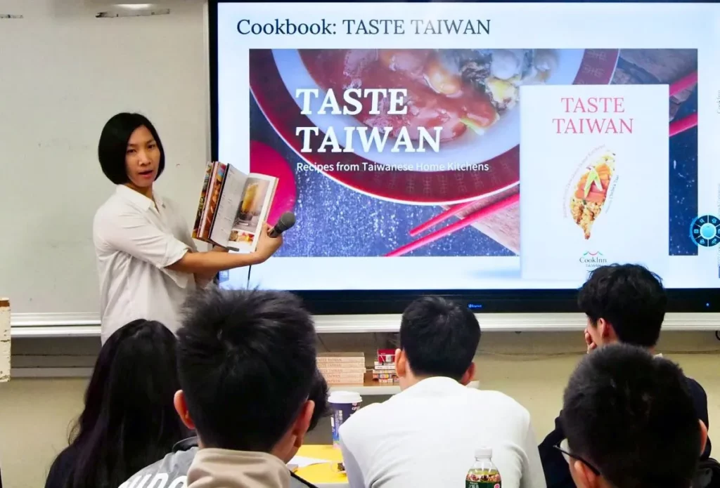 開平餐飲國際部邀請Cookinn Taiwan旅人料理教室創辦人蔡佩君合作教學。