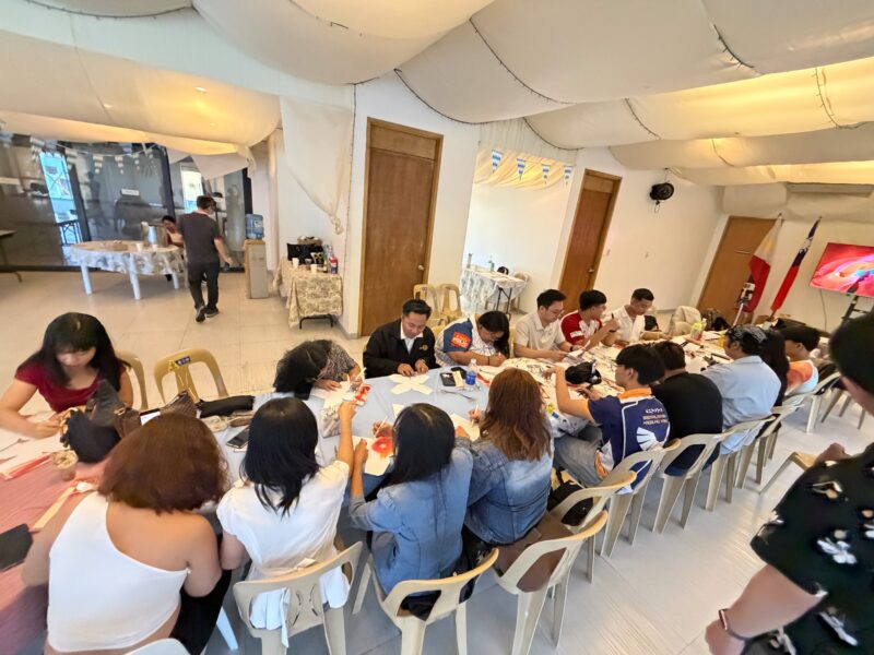 圖文:國際扶輪3522地區東昇扶青社遠赴菲律賓Makati地區與姐妹社國際扶輪3830地區Makati United扶青社及3830地區進行國際文化交流例會(圖文:廖勁燿/提供)。