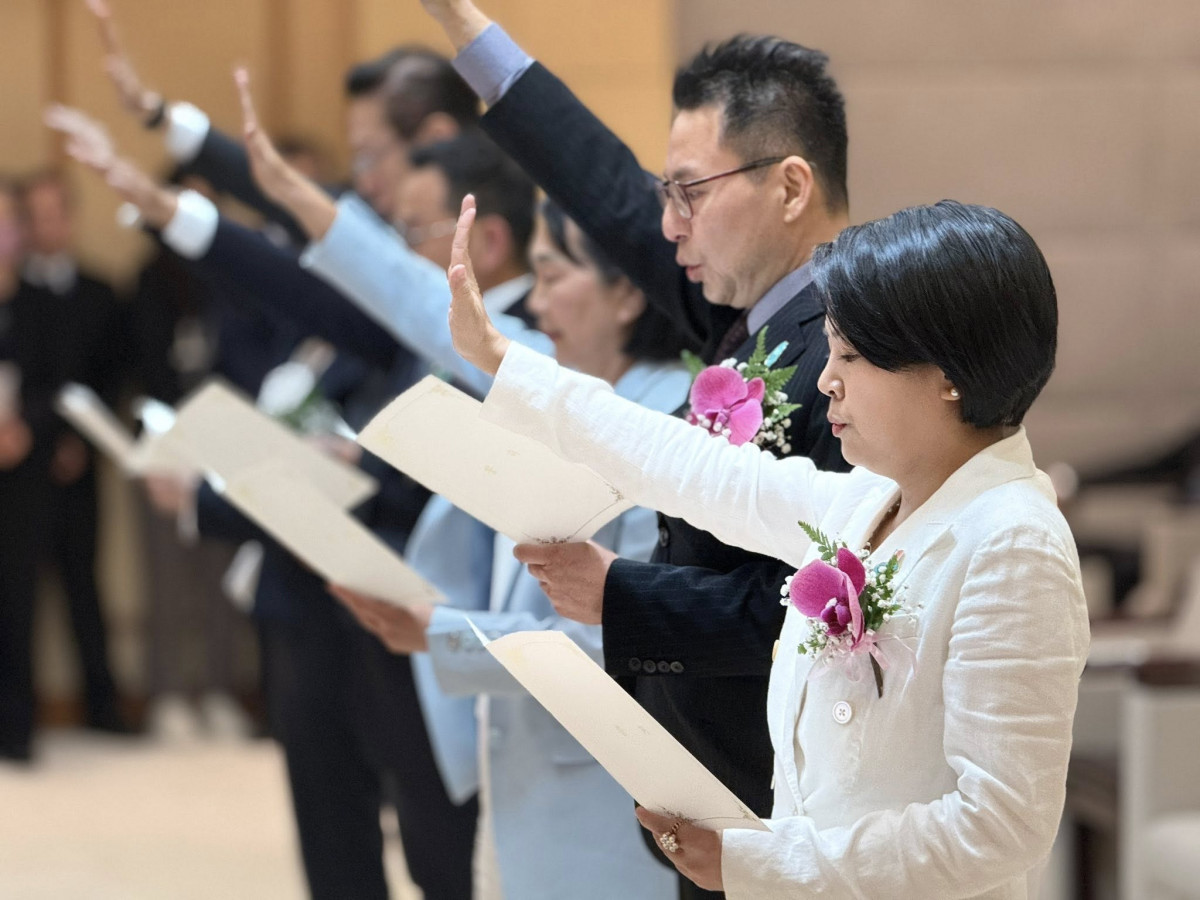 原任台灣民眾黨不分區立法委員李貞秀（最前方者）。（圖／資料照片，圖源：翻攝自李貞秀Facebook）