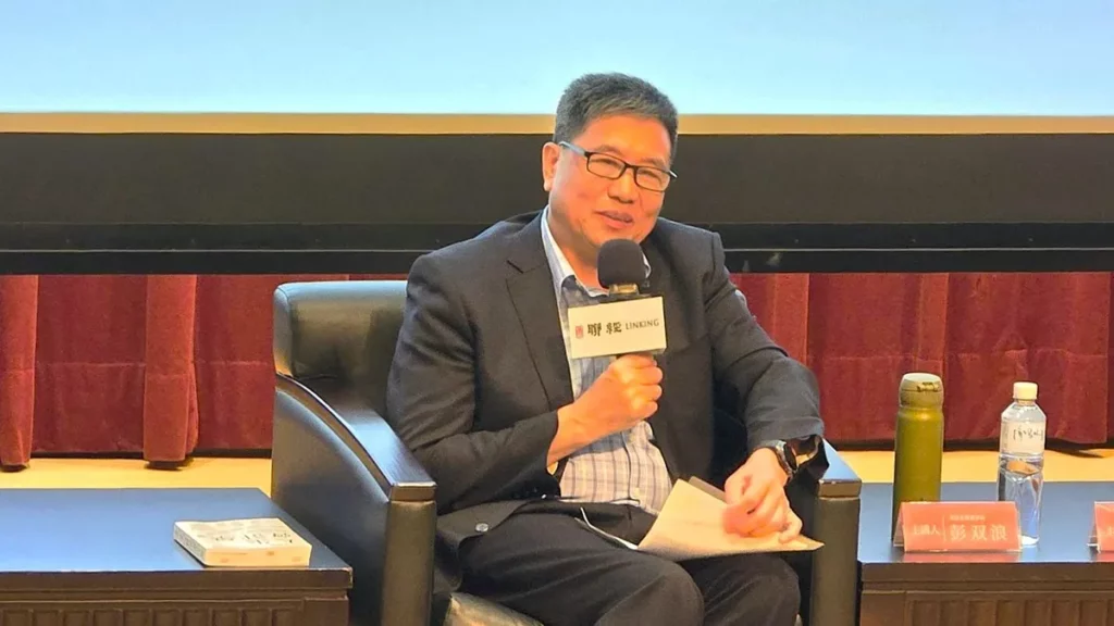 企業界傳奇人物彭双浪董事長針對其接掌公司後的轉型歷程，分享了深刻的經驗談。（圖/陳惠玲攝影）